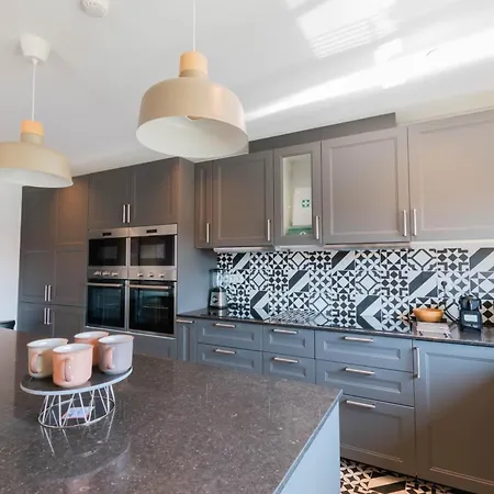 7min From University&sé Velha - Ac - Work Desk - Wifi 300mbs -suite 7&8 Coïmbre