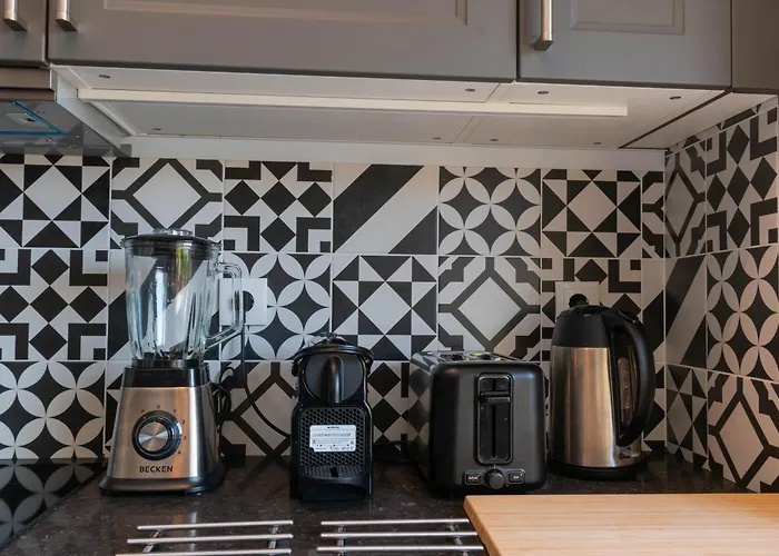 7min From University&sé Velha - Ac - Work Desk - Wifi 300mbs -suite 7&8 * Coïmbre
