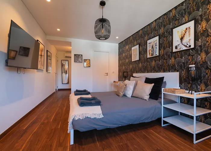 7min From University&sé Velha - Ac - Work Desk - Wifi 300mbs -suite 7&8 Affittacamere Coimbra